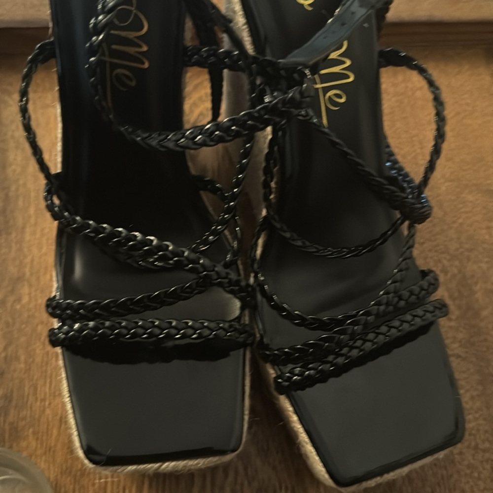 5inch espadrilles.  Black patent